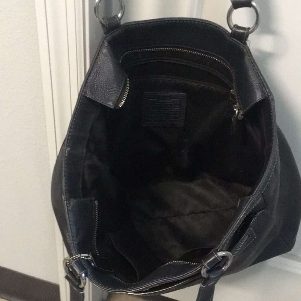 Coach Purse - Picture 5 of 9